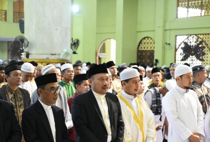 Bupati Kampar beserta Forkopimda Sholat IED di Islamic Center