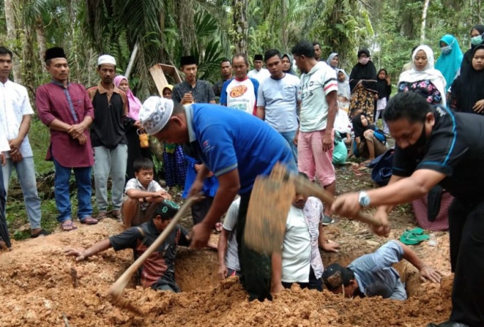 Kasubbag Humas Sampaikan Dukacita atas Meninggalnya Wartawan Mitra Polres Kampar (Alm) Ujang Bakri