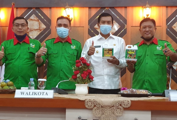 Sekjen PB STII H. Ikbal Sayuti Melantik PW STII Provinsi Riau