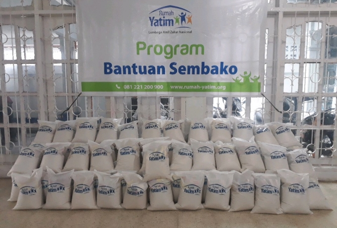 Rumah Yatim Persiapkan 100 Paket Bantuan Bahan Pokok untuk Warga Prasejahtera Riau