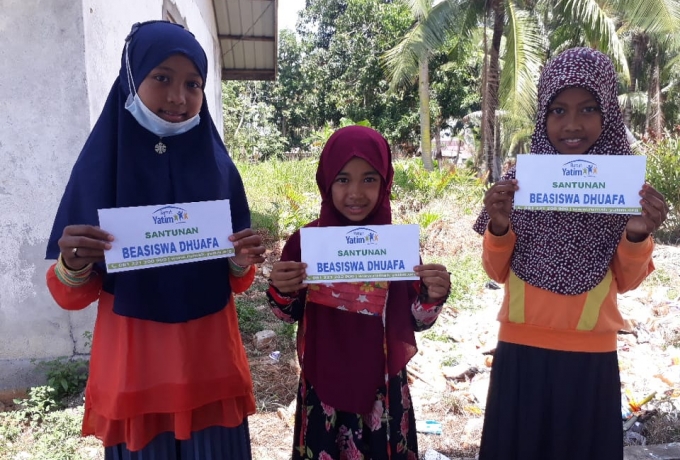 Bantuan Pendidikan dan Kemanusiaan Rumah Yatim untuk Warga Desa Pambang Pesisir Riau