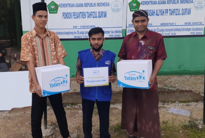 Bantuan Rumah Yatim untuk Ponpes Tahfizul Quran