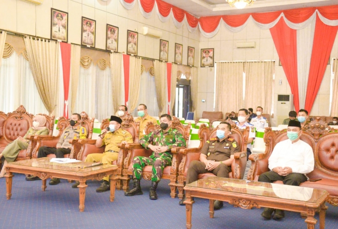 Bupati Ikuti Video Conference Rakor Penanganan Covid-19 Dengan Gubernur Riau