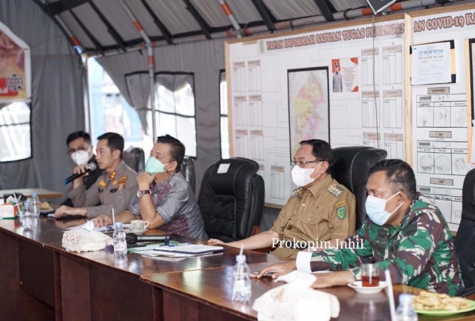 Bupati Inhil HM Wardan Pimpin Rapat Koordinasi dan Evaluasi Penanganan Covid-19