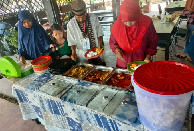 Jumat Barokah Satreskrim Polres Kampar, Makan Siang Diantar ke Panti Asuhan Hindari Kerumunan