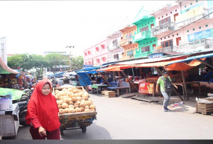 Pekanbaru Punya Sentra Kuliner Jalanan dan Ikon Wisata Baru