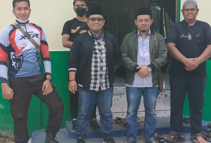 Lakukan  Wisata Religi, PJB PLTU Inhil Lakukan Ziarah ke Makam Tuan Guru Sapat 