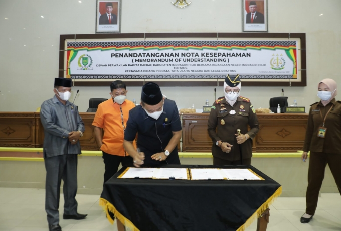 DPRD Inhil Tandatangani Nota Kesepahaman Bersama Kejaksaan Negeri