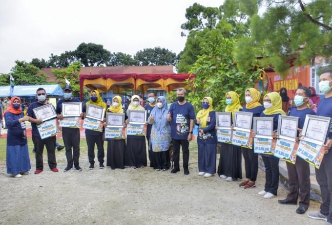 Bupati Kampar Dampingi Gubernur Riau Hadiri Puncak Peringatan HKN Ke-57