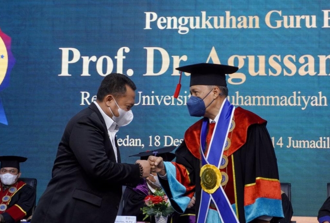 Pengukuhan Prof. Dr. Agussani, M. AP Sebagai Guru Besar, Catur Sugeng :  Kami Sangat Bangga Putera Kampar Menjadi Guru Besar di UMSU