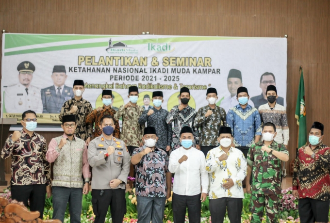 Hadiri Pelantikan IKADI Muda Kampar, Bupati Kampar : Jadikan IKADI  Sebagai Wadah Penyatu dan Pembina Ummat 