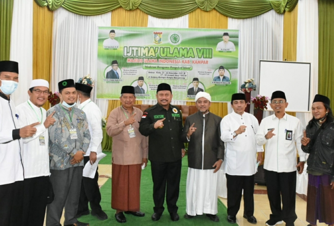 Buka Ijtima' Ulama VIII MUI Kampar, Bupati Kampar : Kebersamaan Bangun Kampar Yang Sejuk dan Aman