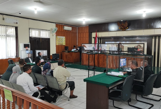 Delapan Orang Saksi Hadir di PN Tipikor Pekanbaru,Sidang Korupsi Mantan Kades