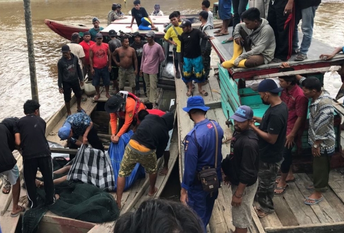 Tim SAR Gabungan, Temukan Dua Nelayan Tenggelam di Perairan Alur Bagan Riau