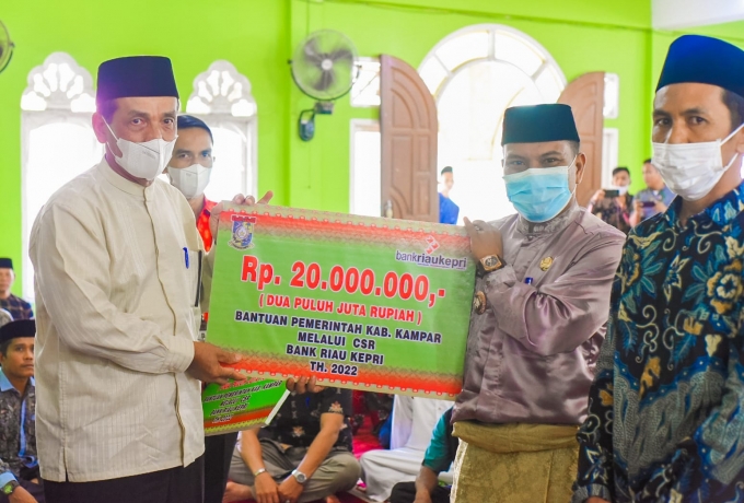 Masyarkat Lubuk Agung Sambut Gembira Tim Safari Ramadhan 1443 H Pemkab Kampar 