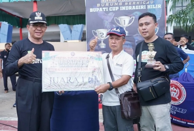 Bupati Inhil Resmi Buka Festival dan Kontes Burung Kicau