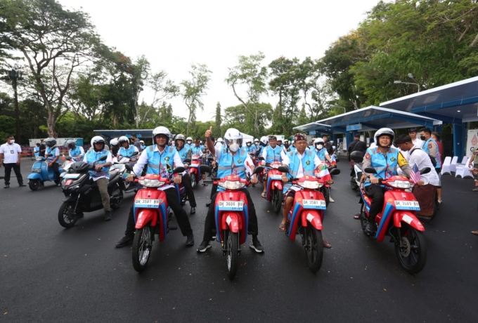 Sambut Era Kenderaan Listrik, Kementerian ESDM dan PLN Gelar Parade