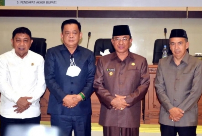 Bupati Hadiri Rapat Paripurna ke-12 Masa Persidangan II Tahun Sidang 2022 DPRD Inhil