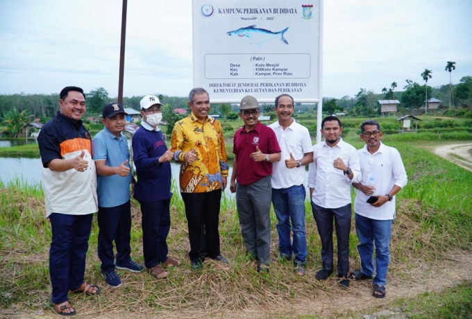 Jelang Kunjungan Investor Malaysia, Pj Bupati Kampar Tinjau Sentra Pengolahan Ikan Patin