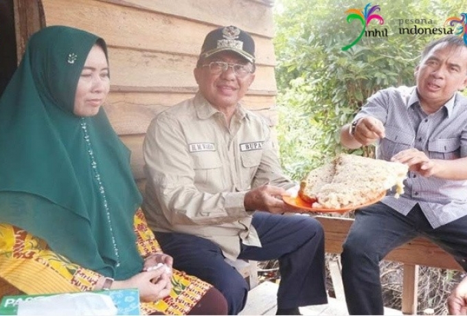 Madu Sialang Desa Teluk Kabung Miliki Potensi Besar