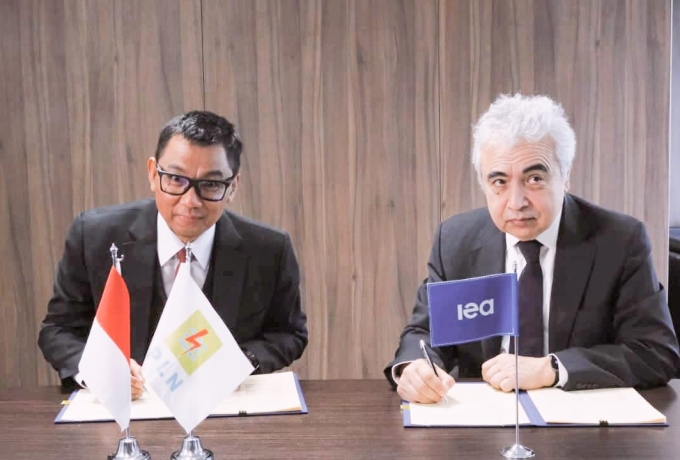 Matangkan Skema JETP, PLN Gandeng IEA Jalankan Roadmap Transisi Energi