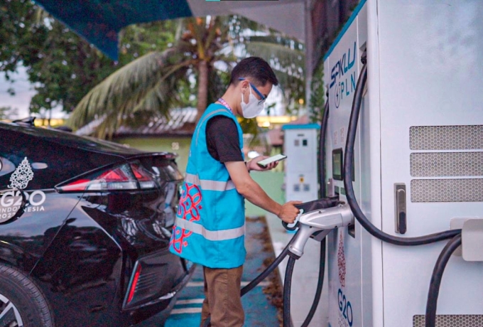 Mobil Listrik Jadi Kendaraan Utama KTT ASEAN, PLN Siapkan 108 Charging Station di Labuan Bajo