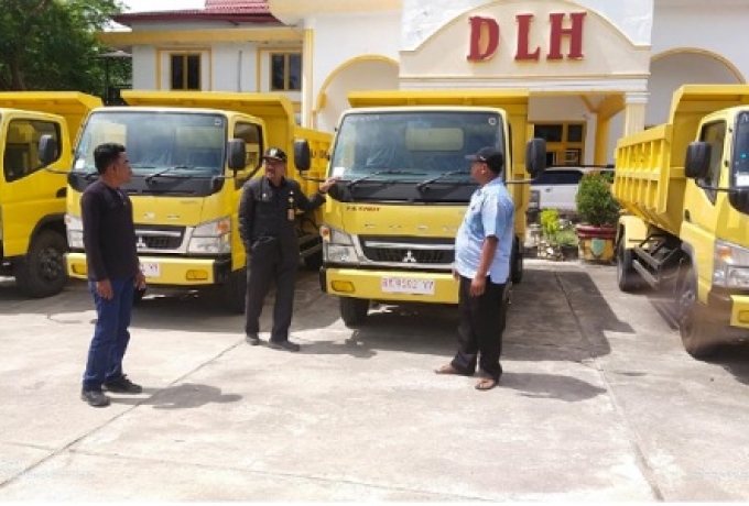 Tingkatkan Kebersihan Kota, DLH Rohil  Dapat Tambahan 5 Unit Dump Truck