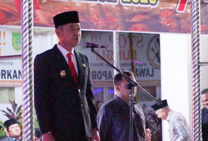 Bupati Rohil Lepas Peserta Pawai Obor Malam Taptu