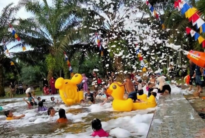 Bingung Akhir Pekan Mau Kemana ?, Berlibur ke Kolam Renang Tuah Berlayar di Desa Danau Pulai Indah Aja Yuk...!