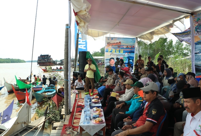 Event Wisata Pacu Pompong di Sungai  Luar Sedot Ribuan Pengunjung