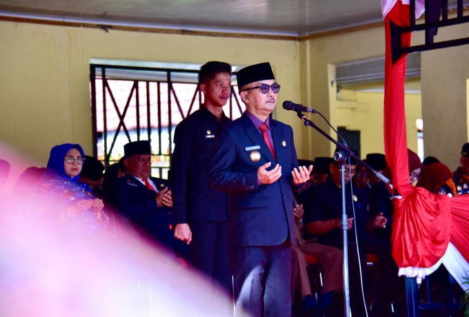 Pj Bupati Kampar Jadi Inspektur Upacara Dalam Rangka Hari Pahlawan Nasional