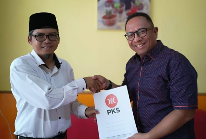 Yuyun Hidayat Daftar Calon Bupati di PKS