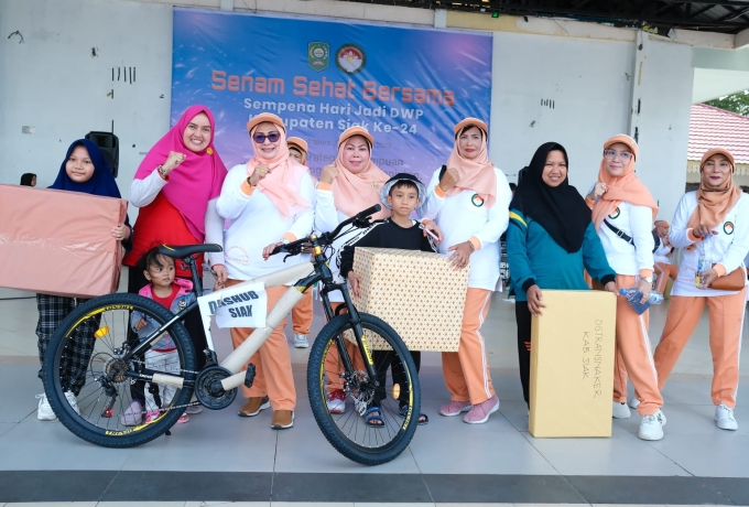 DWP Siak Senam Bersama dan Pembagian Doorprize