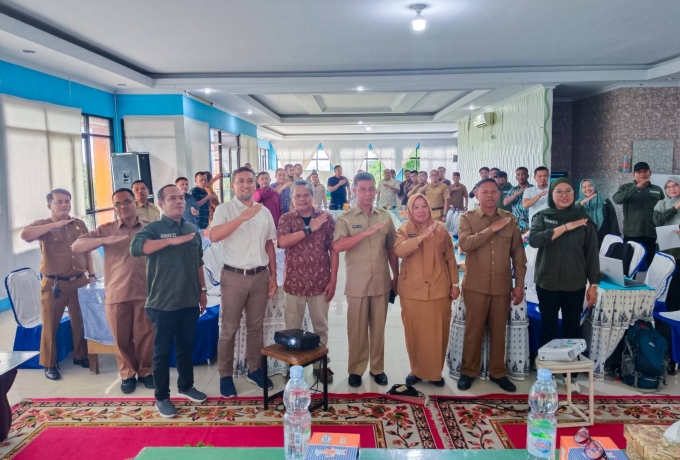 Pemkab Kampar Buka FGD Pemberdayaan dan Penguatan Petani Kelapa Sawit Swadaya Berkelanjutan