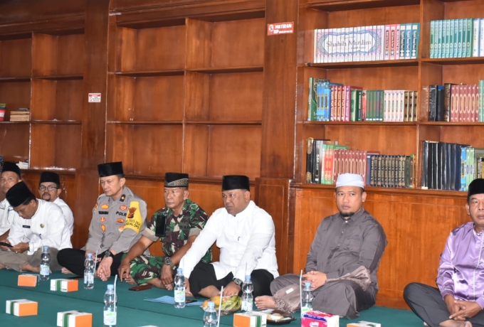 Yusri : Kita jadikan sholat sebagai kunci sukses kehidupan dunia dan akhirat