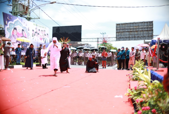 Aksi Teaterikal DKS Siak Pukau Penonton di Panggung Utama MTQ Riau