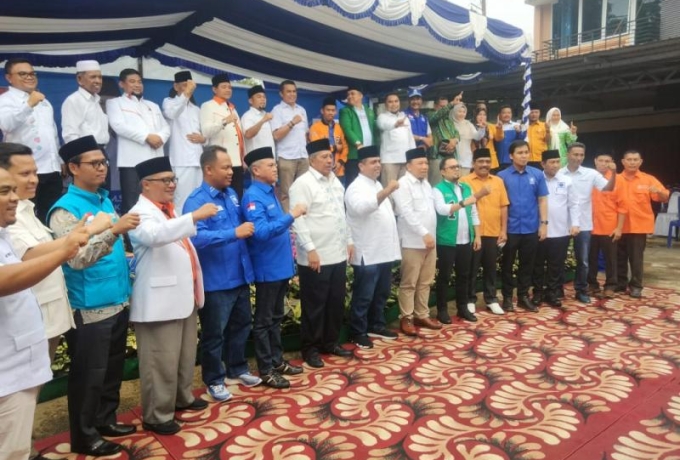 Alfedri- Husni Deklarasikan Pencalonannya di Markas Tim Koalisi