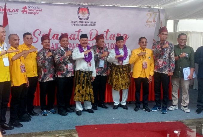 Usai Deklarasi, Paslon HARMONIS Resmi Mendaftar ke KPU Rokan Hulu