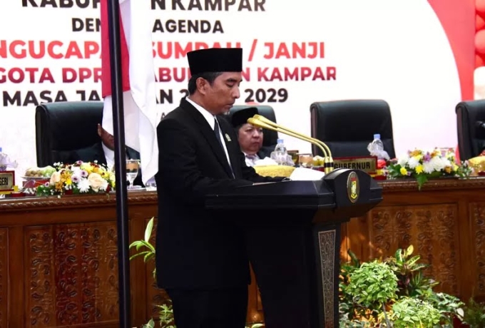 Ahmad Taridi Ketua DPRD Kampar Sementara