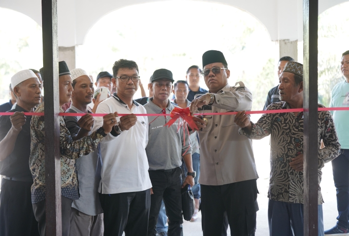 Resmikan masjid Ar-Rahman Sungai Buluh, Bupati Kuansing Tampung Aspirasi masyarakat 