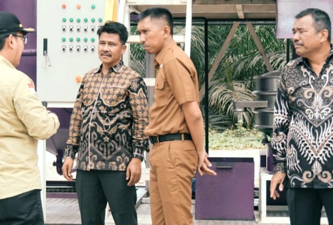 PJS Bupati Kuansing Tinjau Pabrik Minyak Goreng