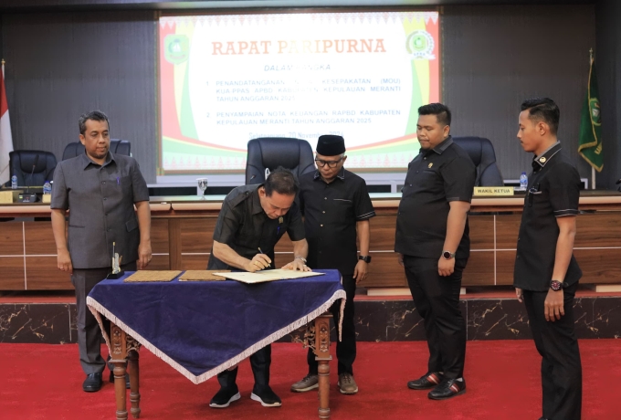 DPRD dan Pemkab Kepulauan Meranti Tandatangani Nota Kesepakatan KUA-PPAS APBD 2025 Sebesar Rp 1,3 Triliun