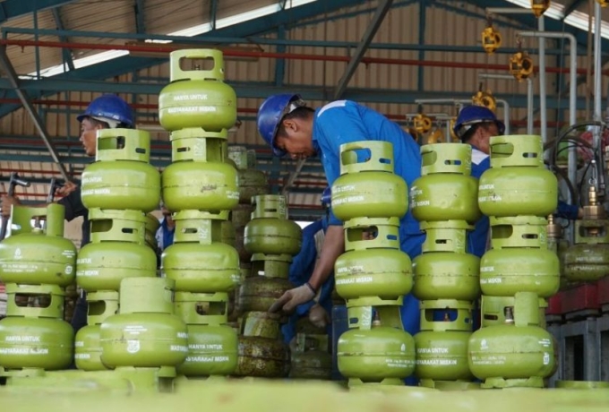 Jelang Ramadan, Pemprov Riau Pastikan Stok Gas Bersubsidi Aman