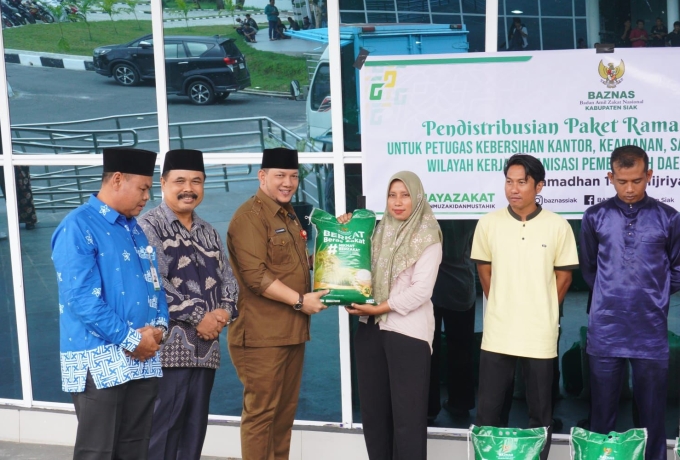 Pemkab Siak Bersama Baznas Salurkan 1.861 Paket Ramadan Bahagia, Bantu Masyarakat Hadapi Inflasi