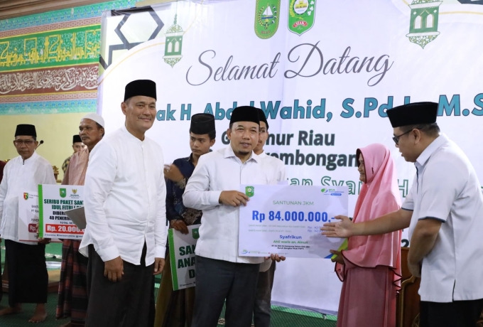 Wabup Siak Sambut Safari Ramadan Pemprov Riau, Berkah Bantuan untuk Masyarakat