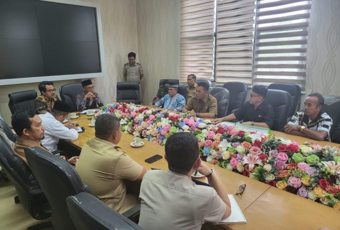 Komisi I DPRD Kampar Kecewa Pihak Perusahaan Absen RDP