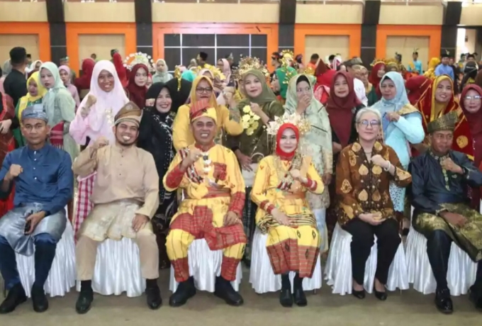 Bupati Inhil: Semangat Gotong Royong Wujudkan Pendidikan Berkualitas