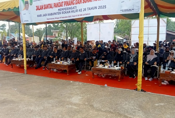 Wabup Rohil Jhony Charles Akui Kemeriahan Sambut Hari Jadi Rohil Ke-26 di Kecamatan Bangko