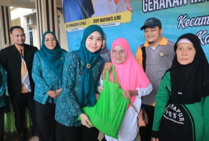 TP PKK Bintan Laksanakan Gerakan Masyarakat Hidup Sehat di Bintan Pesisir