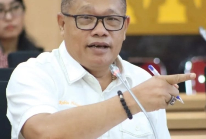 Robin Hutagalung Serap Aspirasi Soal Krisis Daya Tampung SMA di Pekanbaru